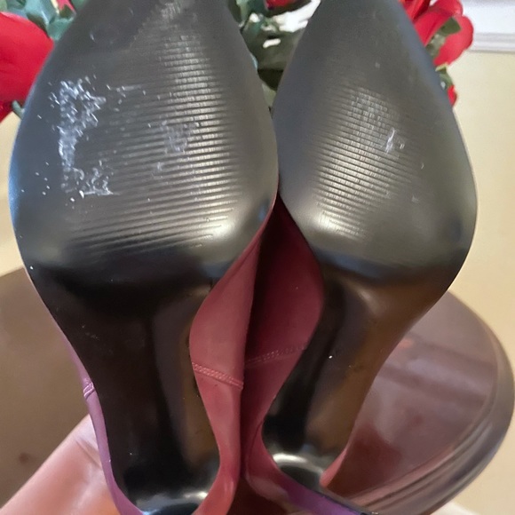 Guess brand new maroon booties - Picture 6 of 6